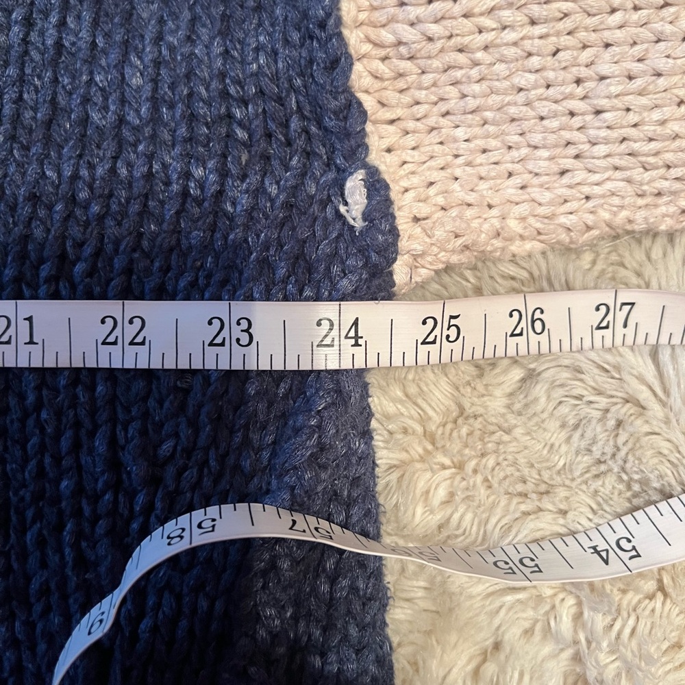 Pilcro Navy Blue Sweater with Parrot Design - Picture 4 of 4